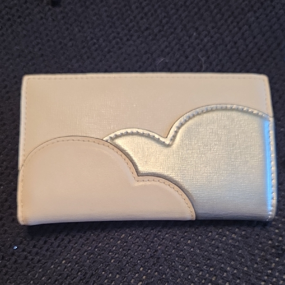 Kate Spade Cream and Silver Slim Wallet with Cloud Pattern - Picture 4 of 7